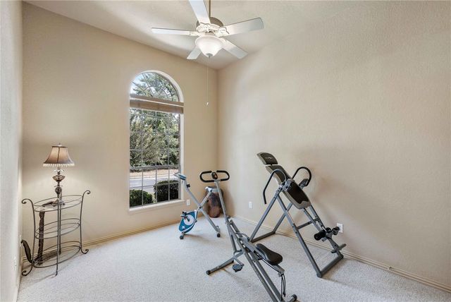 7 N Spring Brook Ct, Spring, TX 77382