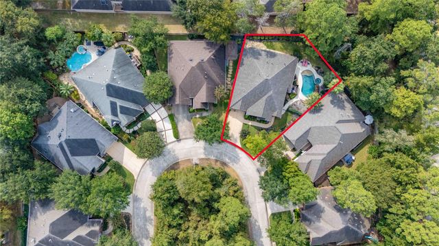 7 N Spring Brook Ct, Spring, TX 77382