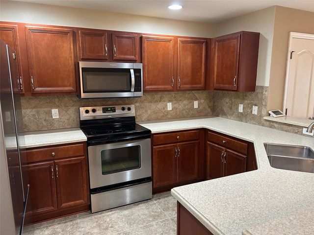 4510 LIMERICK DRIVE, Tampa, FL 33610