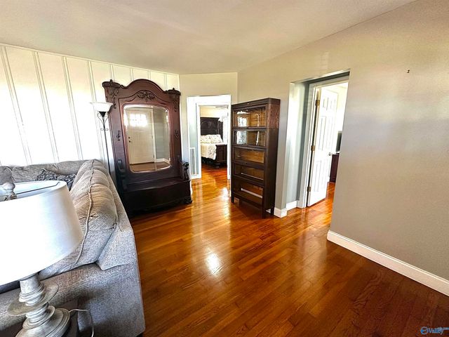 805 7th Way, Arab, AL 35016