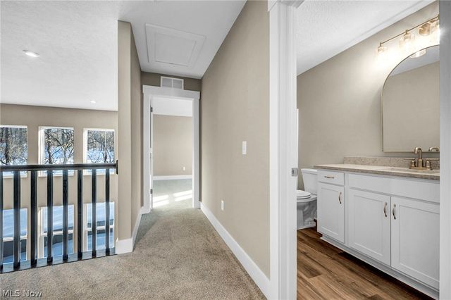 6099 Upland Ridge, Medina, OH 44256
