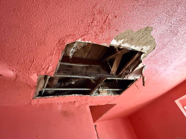 122 N Cleveland Avenue, Galien, MI 49113