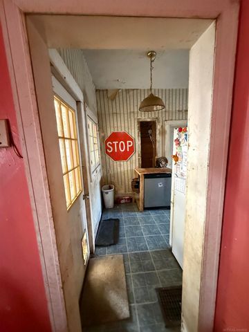 122 N Cleveland Avenue, Galien, MI 49113