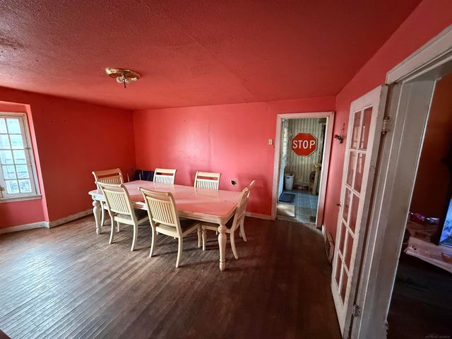 122 N Cleveland Avenue, Galien, MI 49113