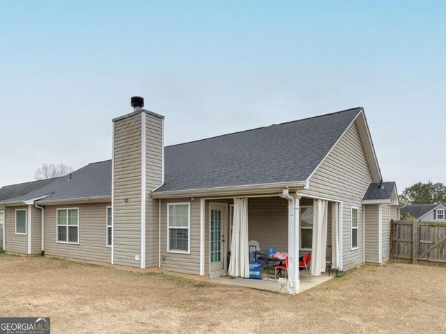 1513 Pointe South Circle, Bethlehem, GA 30620