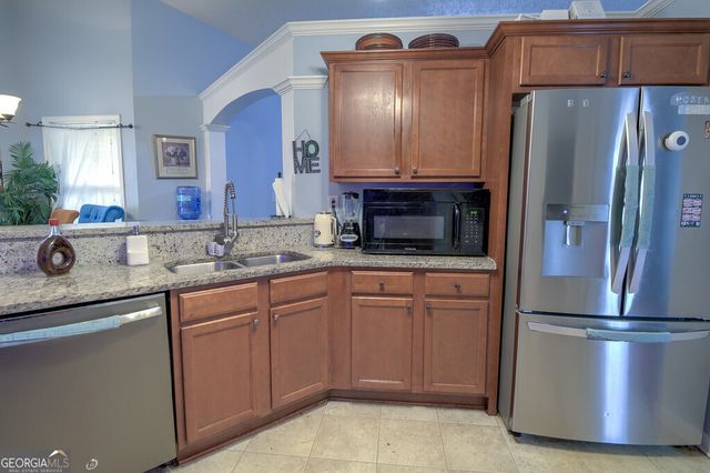 1513 Pointe South Circle, Bethlehem, GA 30620