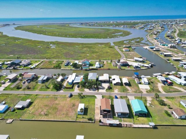 763 County Road 209, Sargent, TX 77414