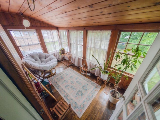 49 Carew Terrace, Springfield, MA 01104