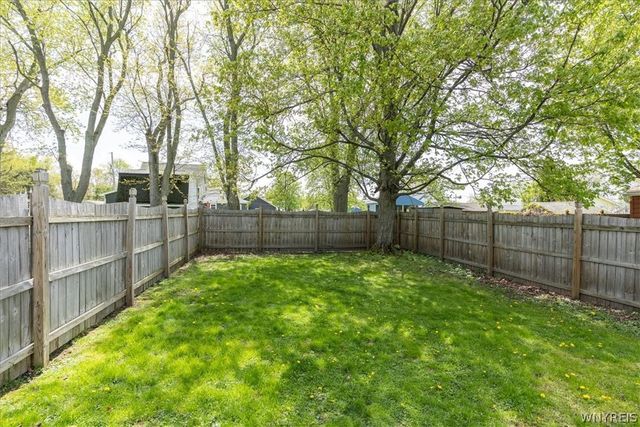 4055 Buffalo Avenue, Hamburg, NY 14219