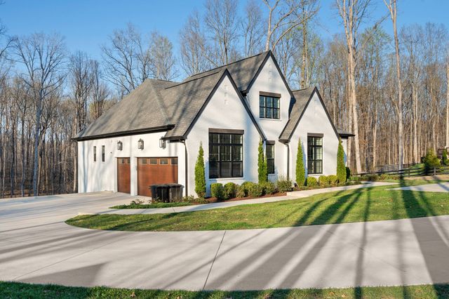 5916 Pinewood Rd, Franklin, TN 37064