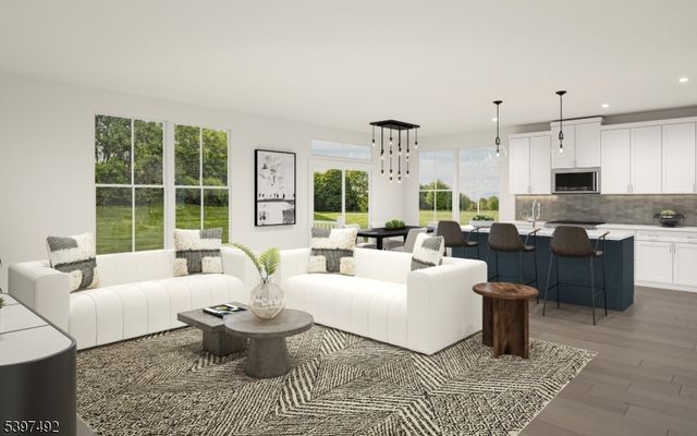 26 Blackmoor Ln, Randolph Twp., NJ 07869