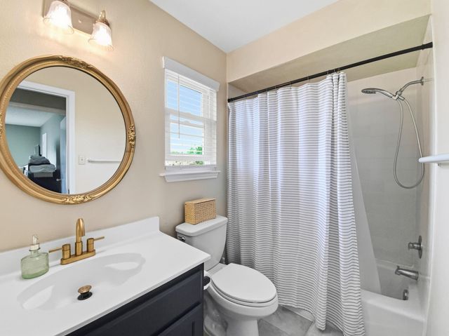 1471 County Road A, Lexington, TX 78947