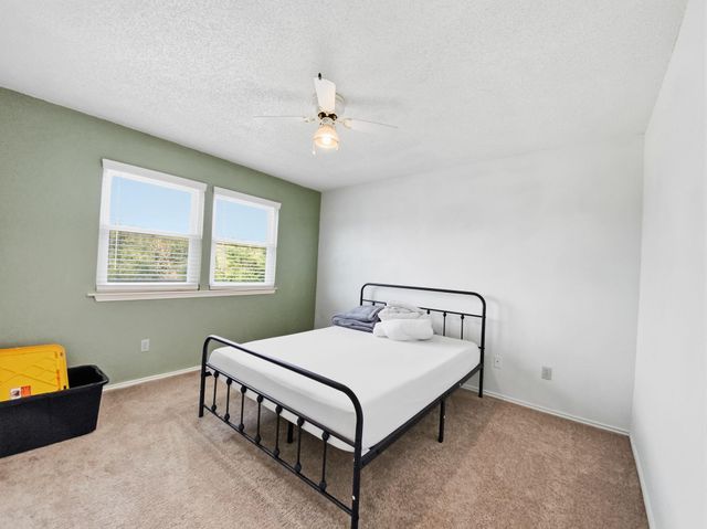 1471 County Road A, Lexington, TX 78947