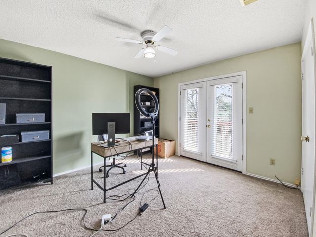 1471 County Road A, Lexington, TX 78947