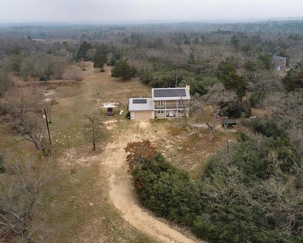 1471 County Road A, Lexington, TX 78947