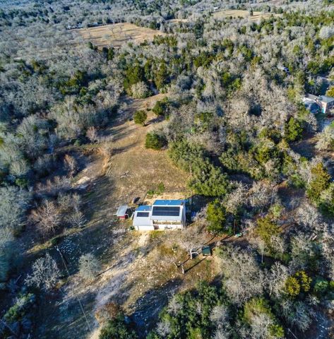 1471 County Road A, Lexington, TX 78947