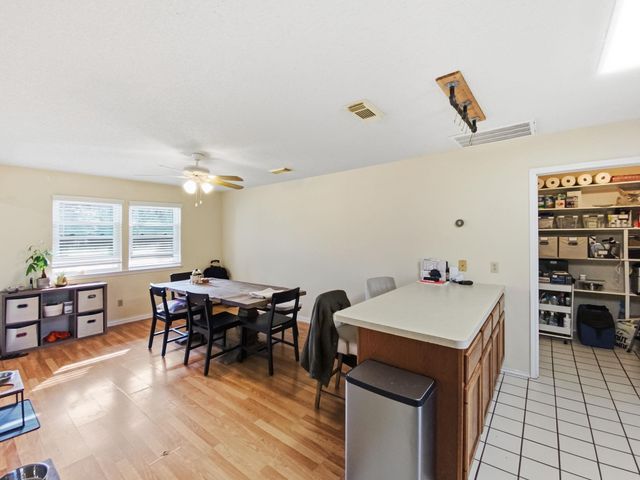 1471 County Road A, Lexington, TX 78947