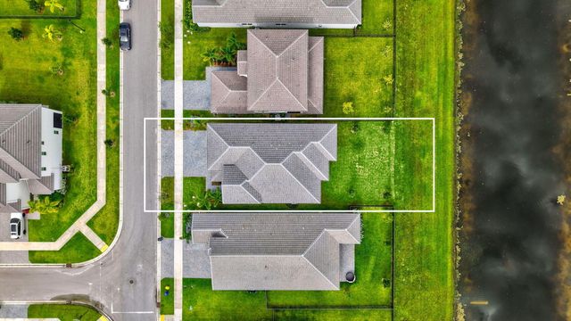 13985 Spruce Pine Drive, Westlake, FL 33470