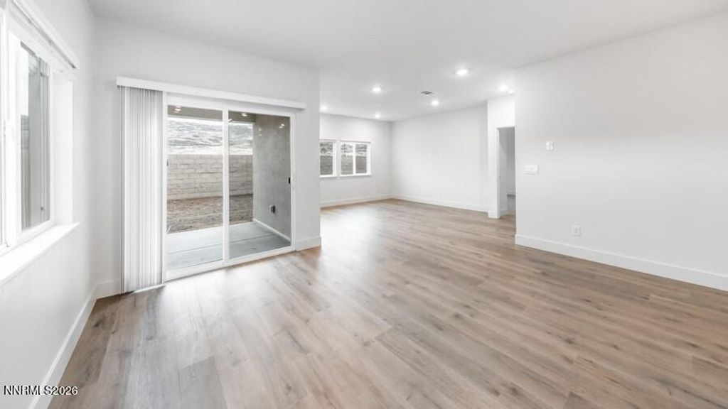 Image 9 of property listing at 4269 Painted Cloud Way, Sparks, NV 89436