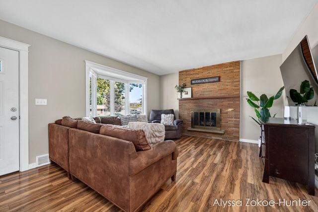 1938 Moerland Court NW, Grand Rapids, MI 49504