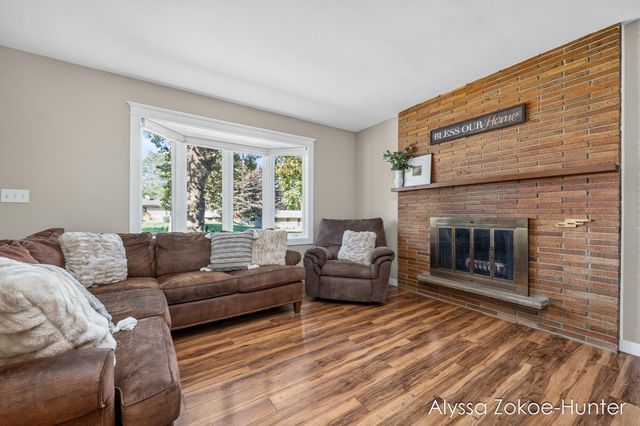 1938 Moerland Court NW, Grand Rapids, MI 49504