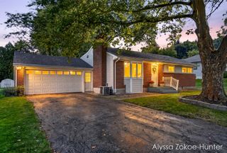 1938 Moerland Court NW, Grand Rapids, MI 49504