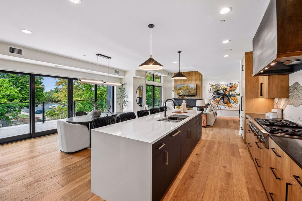 150 Broadway Avenue S 3C, Wayzata, MN 55391 — photo 4