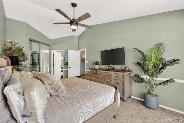 7028 Chalkstone Road, Oakville, MO 63129