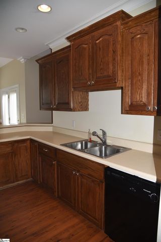 3965 N Highway 101, Greer, SC 29651