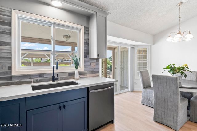 3025 E BREMEN Street, Phoenix, AZ 85032