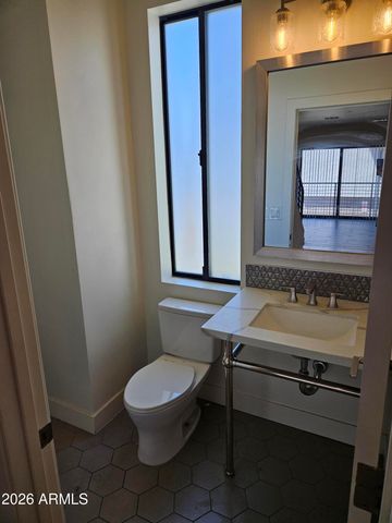 264 S ROOSEVELT Street, Tempe, AZ 85281