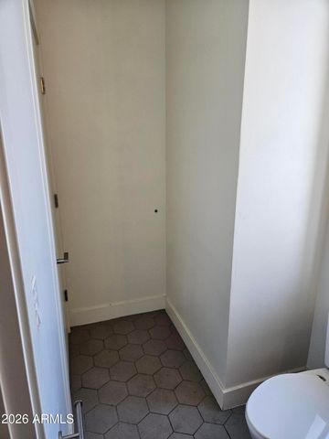 264 S ROOSEVELT Street, Tempe, AZ 85281