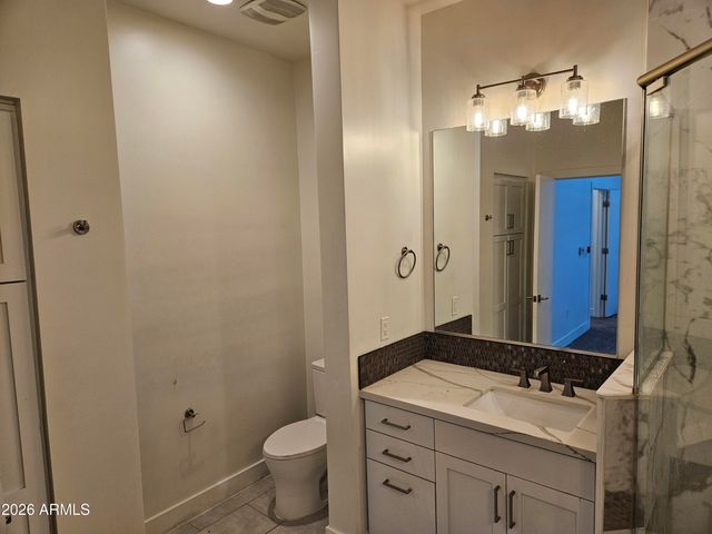 264 S ROOSEVELT Street, Tempe, AZ 85281