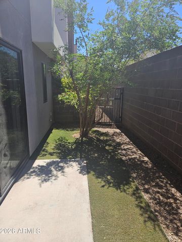 264 S ROOSEVELT Street, Tempe, AZ 85281