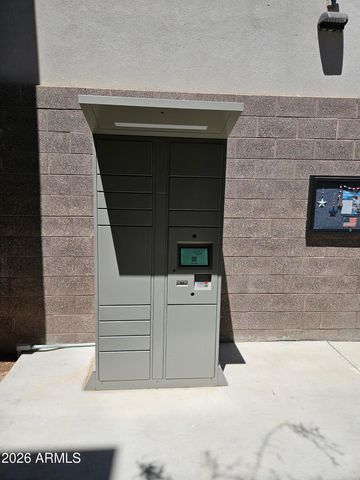 264 S ROOSEVELT Street, Tempe, AZ 85281