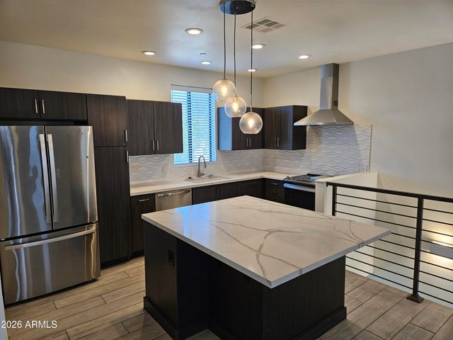264 S ROOSEVELT Street, Tempe, AZ 85281