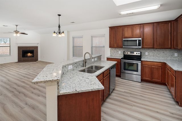 2417 Eisenhower Drive, Mckinney, TX 75071