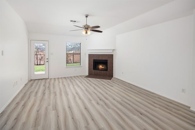 2417 Eisenhower Drive, Mckinney, TX 75071