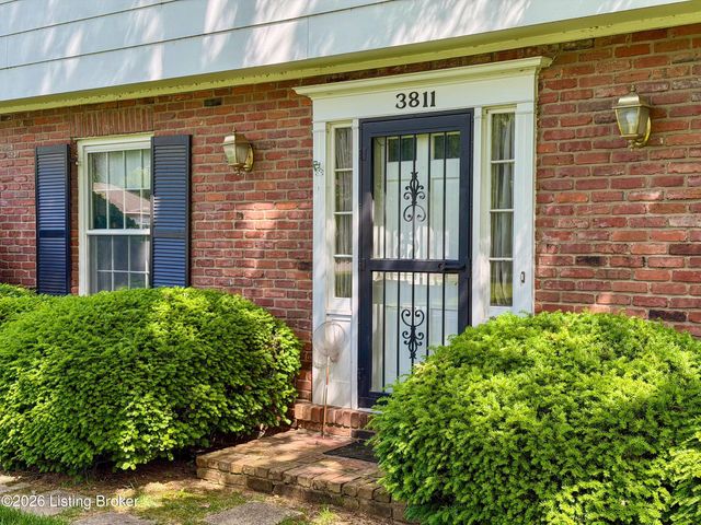 3811 Ashridge Dr, Louisville, KY 40241