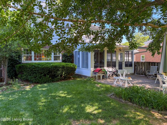 3811 Ashridge Dr, Louisville, KY 40241