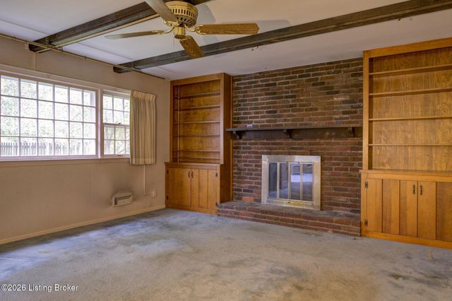 3811 Ashridge Dr, Louisville, KY 40241