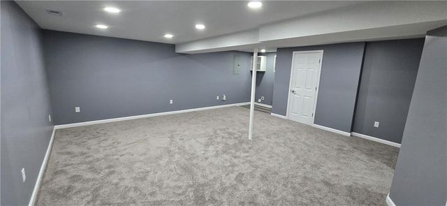 7425 NW 79th Street, Kansas City, MO 64152