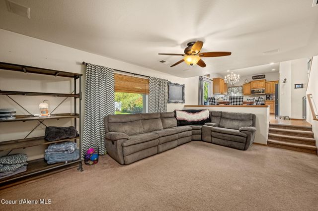 2689 W Loire Dr, Coeur D'alene, ID 83815