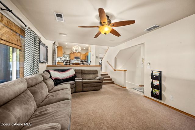2689 W Loire Dr, Coeur D'alene, ID 83815