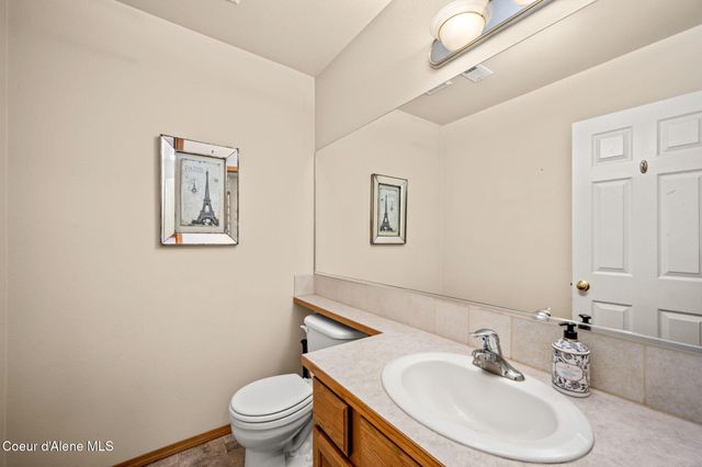 2689 W Loire Dr, Coeur D'alene, ID 83815