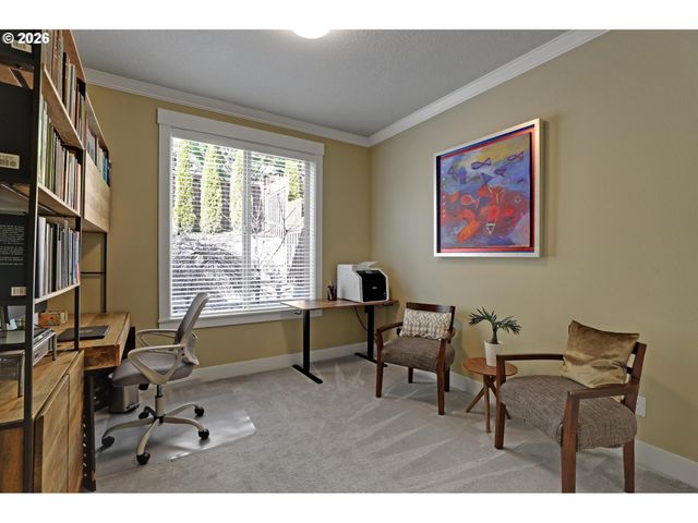 10191 Nw BARNHART Ln, Portland, OR 97229