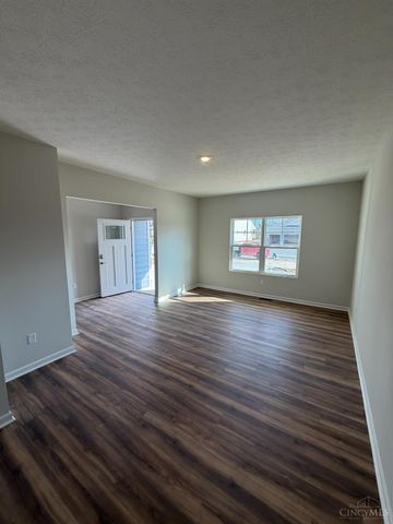 1552 Gabriel Way, Batavia Twp, OH 45103