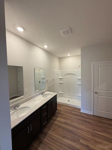 1552 Gabriel Way, Batavia Twp, OH 45103