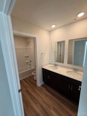 1552 Gabriel Way, Batavia Twp, OH 45103