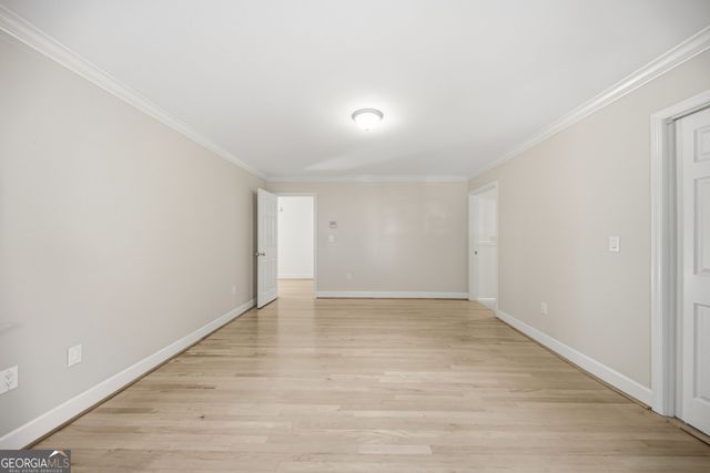 3335 Trails End Road NE, Roswell, GA 30075